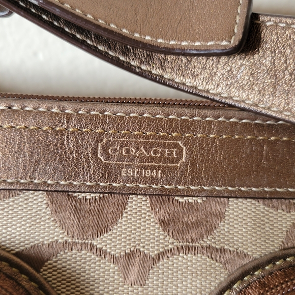 Coach Belt Bag - Picture 3 of 9